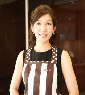 岡田礼子（おかだ　あやこ）